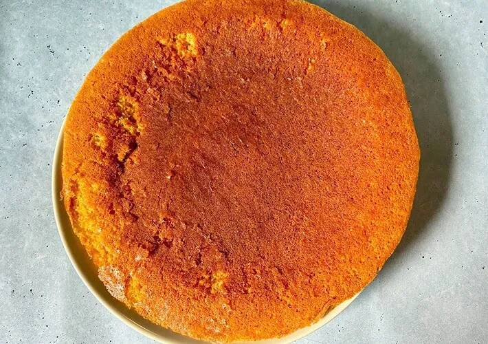 ホットケーキミックスに『大さじ2杯』と『大さじ3杯』　じっくり弱火で焼いていくと？