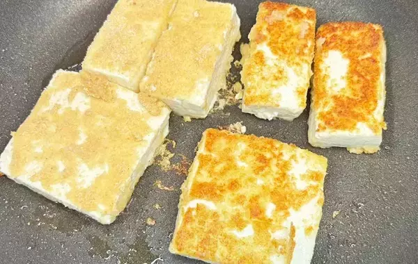 「豆腐が唐揚げに変身！　日清製粉が教える、新感覚おつまみの作り方に「めっちゃご飯が進む！」」の画像