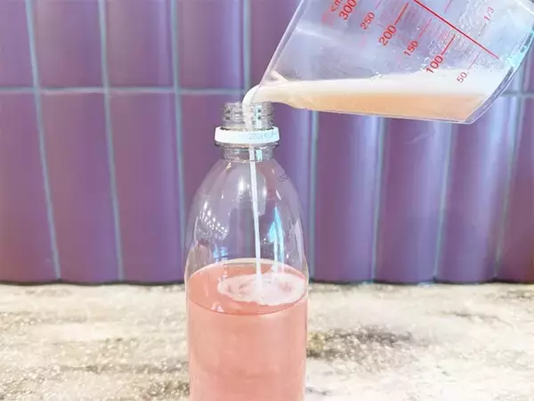 「酸飲料は、飲まずに固めるのが正解！？　上下に振って冷蔵庫に入れたら「ウマっ！」」の画像