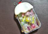 「ダイソー『ケースキーホルダー』の使い方　小物やお菓子を入れるだけで？「便利でかわいい」」の画像8