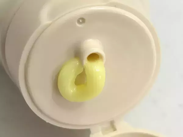 残り少ないチューブ、どう絞り出す？　出し方で分かる本性に「図星だ」