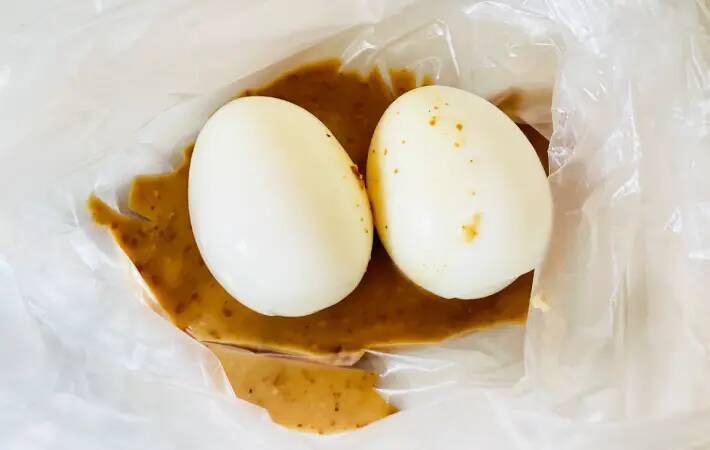 めんつゆに『大さじ2杯』足してみて！　味玉がコク旨になって「次はもっと作る」