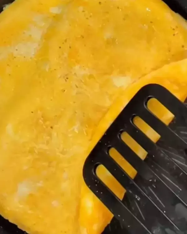 「フライパン1つで完成！　まるでお店みたいなカフェ風サンドに「早速やる」」の画像