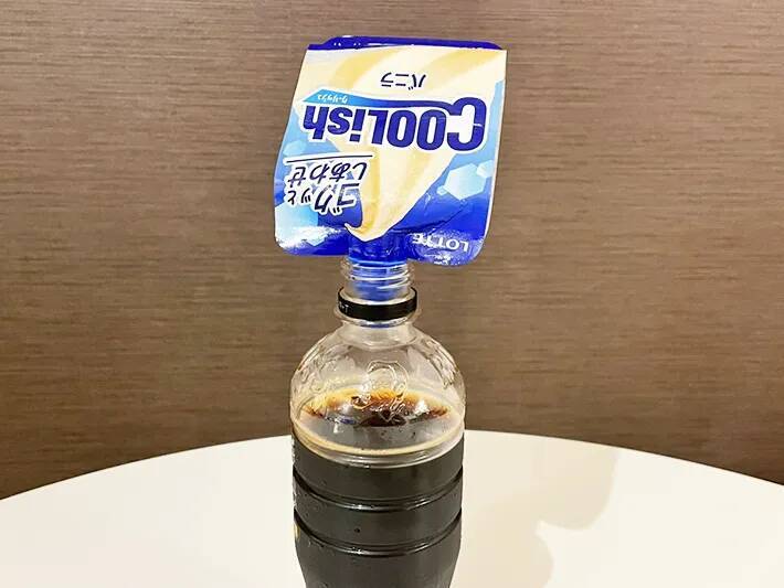 クーリッシュをコーヒーに入れてシェイクするだけ！　まさかのアレンジに「キンキンに冷えてておいしい」