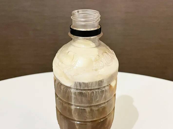 クーリッシュをコーヒーに入れてシェイクするだけ！　まさかのアレンジに「キンキンに冷えてておいしい」