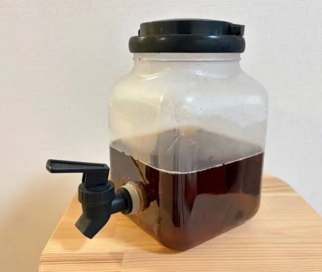 「麦茶ポット、やめました」　代わりに使ったセリア『ウォータージャグ』がコスパ最強