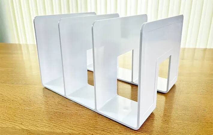 整理のプロが驚いた「ブックエンド」4つの活用ワザ　キッチン棚で逆さに置くと？