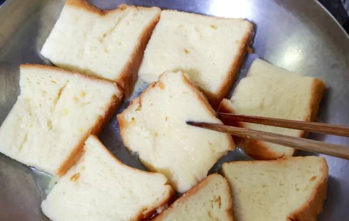 【休日の朝食】フレンチトーストが家族に好評　牛乳の代わりに入れたのは？