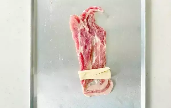 「「6Pチーズ」を4等分にカットして…　できた簡単おかずに「もっと作ればよかったと後悔！」」の画像