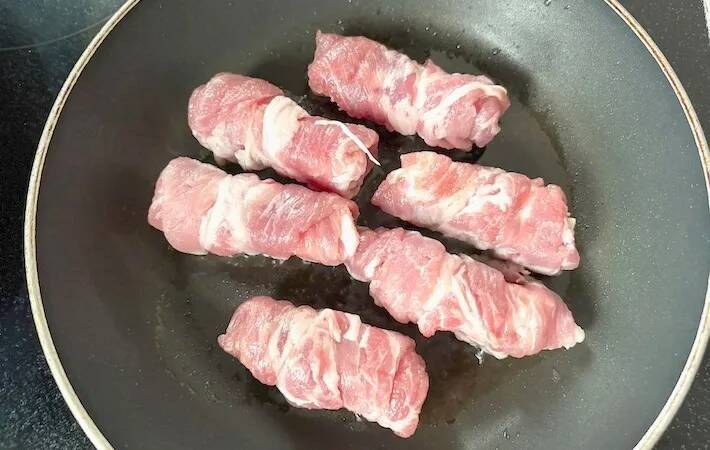 「6Pチーズ」を4等分にカットして…　できた簡単おかずに「もっと作ればよかったと後悔！」