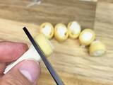 「ポテコの穴に『さけるチーズ』を詰めて…　できたものに「奇跡の組み合わせ」「クセになる！」」の画像1