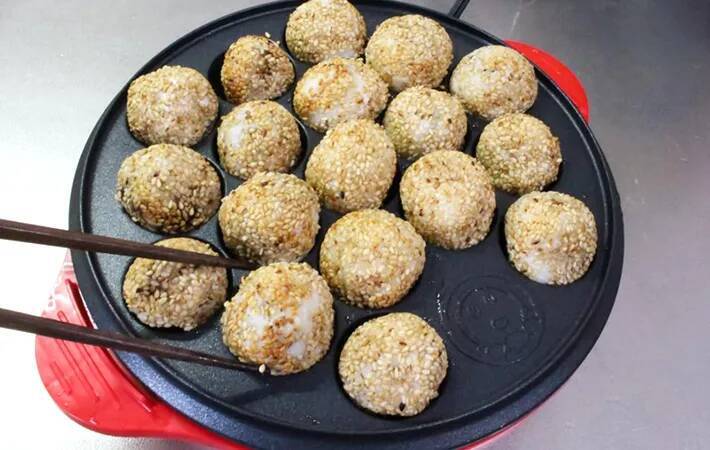 出番が少ない『たこ焼き器』は、こう使う！　食材4つの「絶品スイーツ」レシピ