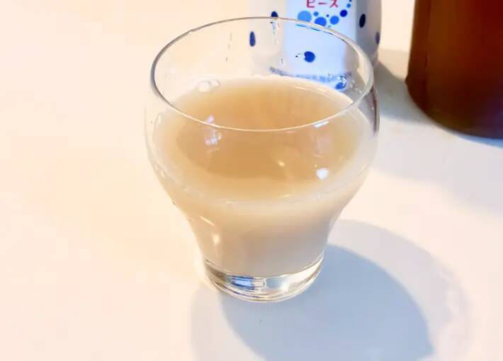 牛乳を使わない『カルピス』の飲み方　「拍子抜けするほど簡単」「何杯でも飲める