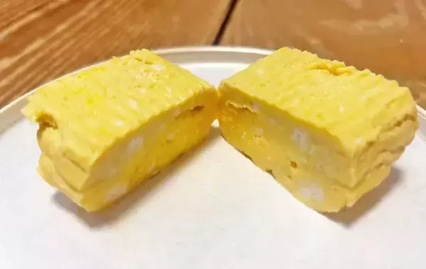 「ダイソーで見つけた『四角いアイテム』　使い道に「もう巻かなくていい」【キッチングッズ】」の画像