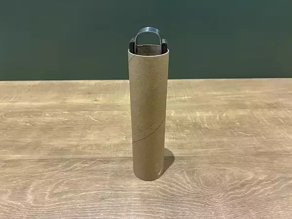 「粘着クリーナーの芯、捨てるの待って！　無印良品グッズの意外な収納活用法【3選】」の画像