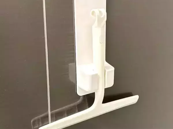 330円の『神』アイテム！　ダイソー『シャワーホルダー』の意外な使い道に「万能すぎる」