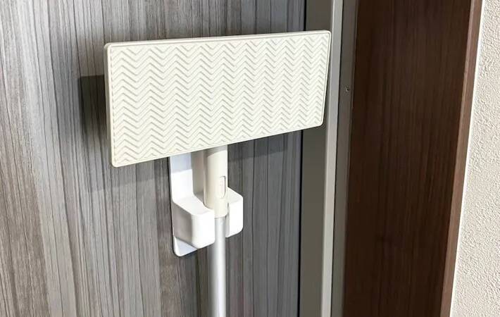 330円の『神』アイテム！　ダイソー『シャワーホルダー』の意外な使い道に「万能すぎる」