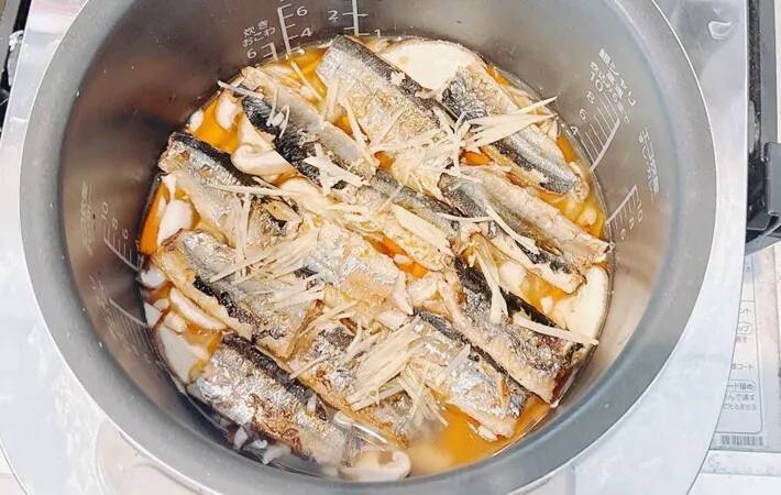 「普通に焼いたサンマよりおいしい！」　味の素が教える『炊き込みご飯』のレシピが？