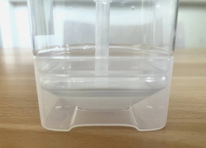 ダイソーの『ポンプボトル』の底を見ると？　最後まで使える“仕掛け”にびっくり