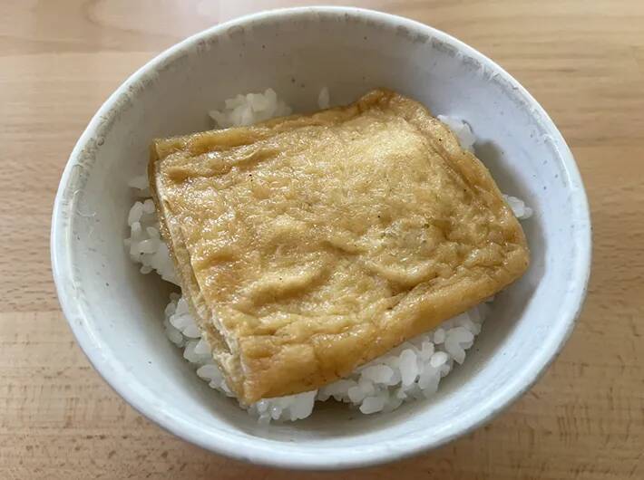 『切り餅の食べ方』が家族に大好評！　くるっと巻いたのは、甘く煮た…？【簡単レシピ】