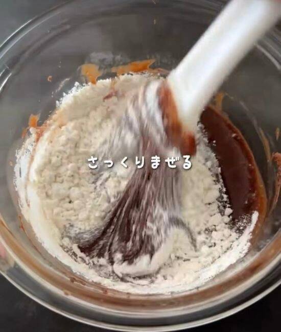 「電子レンジで作ったと思えない」　濃厚ブラウニーの簡単レシピに「天才」「感動」