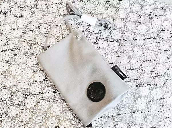 「年明けに届いた『ダンボール』　気になる送り主が…？【2026年の福袋】」の画像