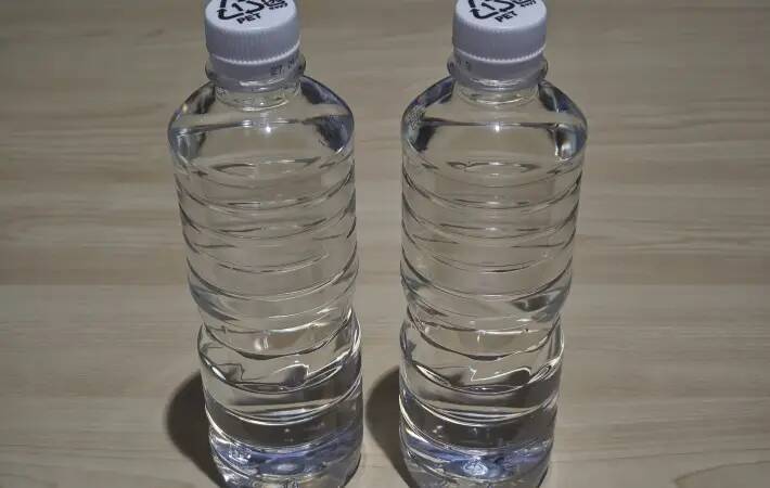 ペットボトルを水筒代わりに使わないで　企業の助言に「やってた」「反省した」【正しい使い方4選】