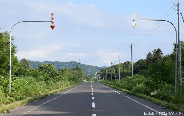 北海道の『謎の矢印』なんのためにある？　北海道開発局に聞いてみた