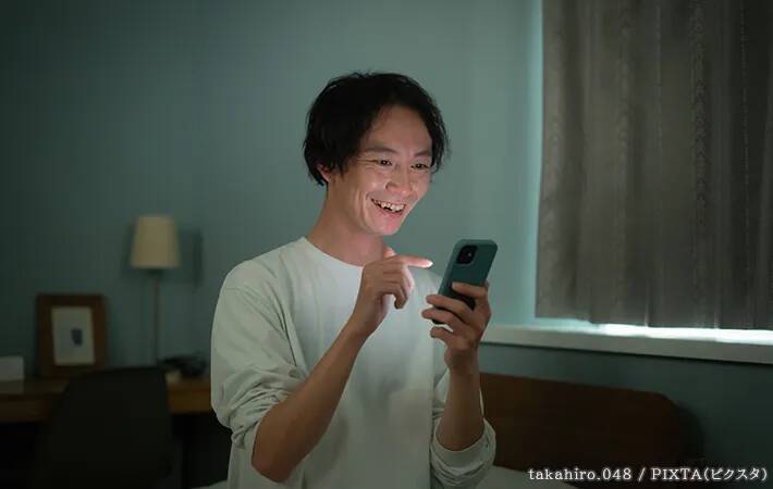 そのグループLINE、実は危険かも。少人数でも「悪口」で訴えられるケースを弁護士が解説