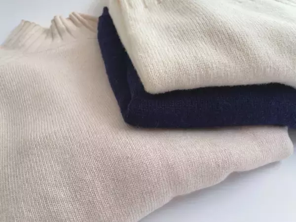 ウールセーターをうっかり洗濯…　伸ばす裏技に「それ使うの？」「意外」