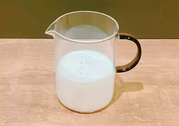 「『カップヌードル』にお湯を注がずに…　30代会社員が作った『激うまアレンジ麺』が？」の画像