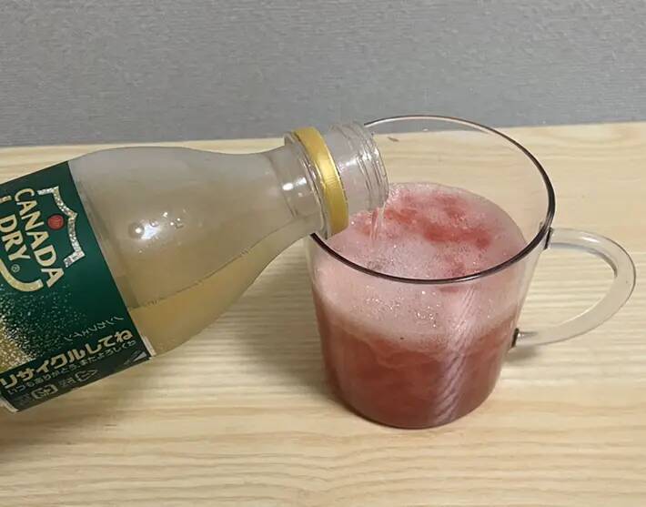スイカ、そのまま食べるのもいいけれど…　ジッパー袋に入れて潰すと「夏の定番になりそう」「おかわり」