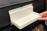 「100均で買った『ブックエンド』　小物トレイと組み合わせると…「これは助かる！」」の画像4