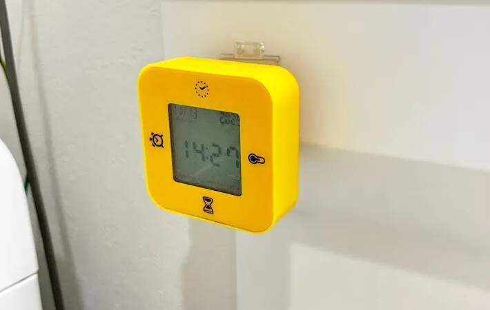 110円で自宅の収納が解決！　『ダイソー』フックのじゃない使い方に「目からウロコが落ちた」