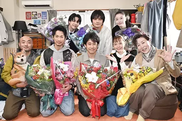 「『ちょっとだけエスパー』撮影終了！　大泉洋「来月からでも続編を撮りたい」」の画像