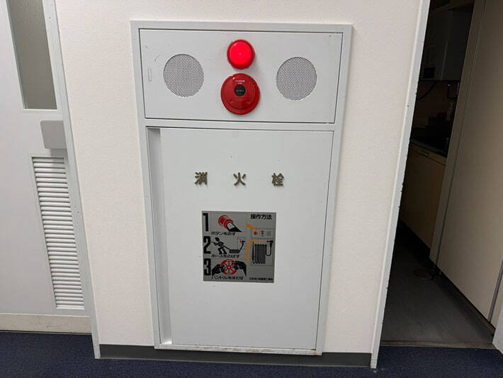 消火栓って誰が使うものか知ってる？　火事を見つけた一般人、消防士…？