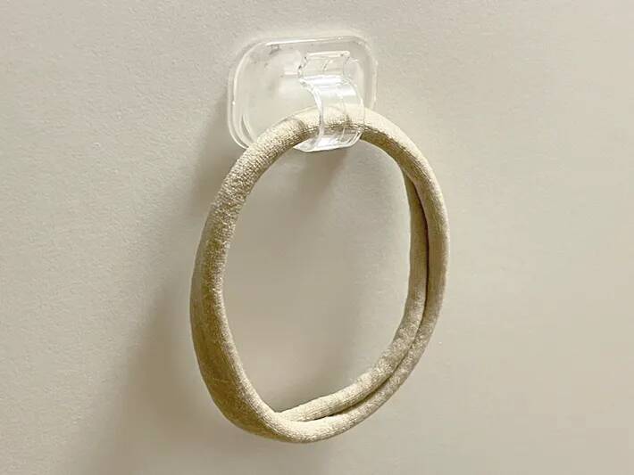 100均コードフックの『じゃない使い方』　活用法に「万能すぎる」