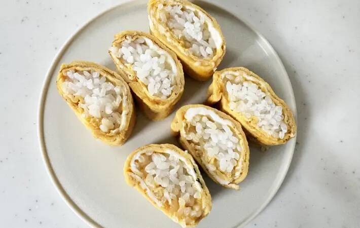 玉子焼きに『余ったご飯』を入れてみて　「小腹が空いた時」「高校生の弁当に」