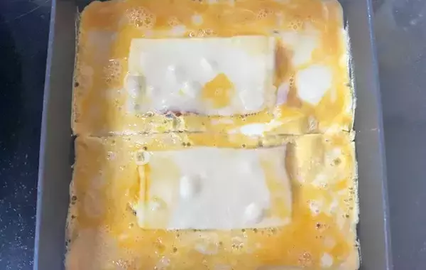 「いつもの作り方は忘れて！　出汁も砂糖も使わない『玉子焼き』に「最高！」「弁当にピッタリ」」の画像