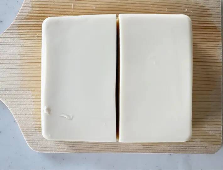 豆腐をそのままドーン！ 簡単『とうめし』に家族が「意外とウマい」「味が染みてる」