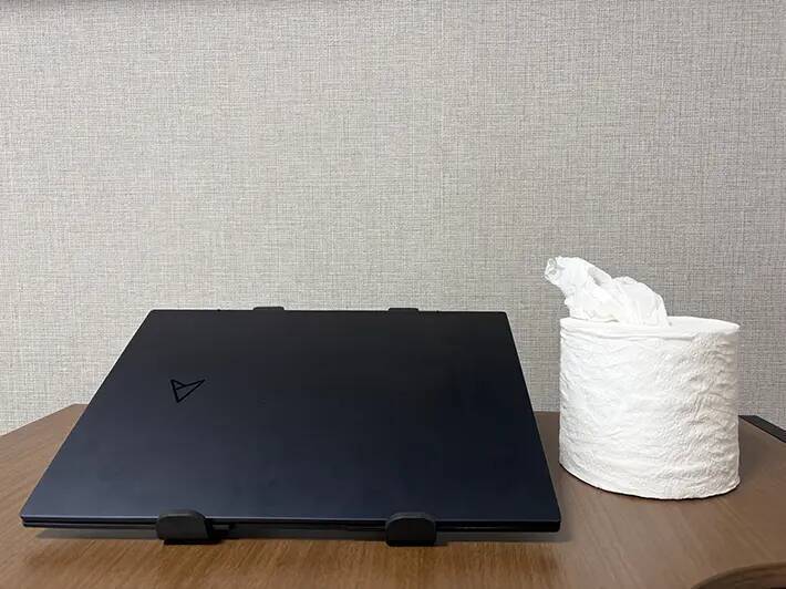 トイレットペーパーは『芯』を抜いて使う！　アウトドアや災害時に便利なアイディア