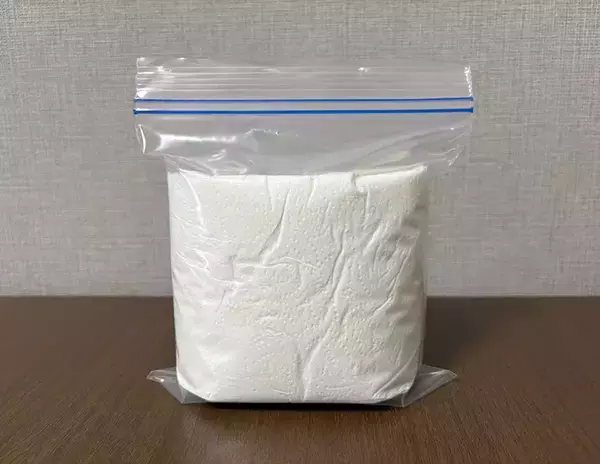 「トイレットペーパーは『芯』を抜いて使う！　アウトドアや災害時に便利なアイディア」の画像