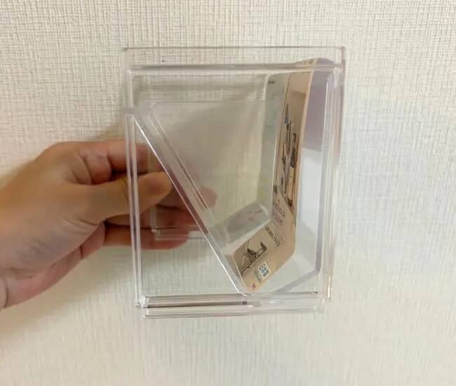 「斜めがこんなに便利とは…」　ダイソー『ナナメスタンド』が万能すぎて何個も欲しい！