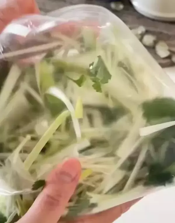 「驚くほどおいしい！　ほうじ茶で作るしゃぶしゃぶに「すばらしい」「新感覚」」の画像