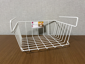 110円で買った『ワイヤーバスケット』　じゃない使い方に「収納の幅が広がった」