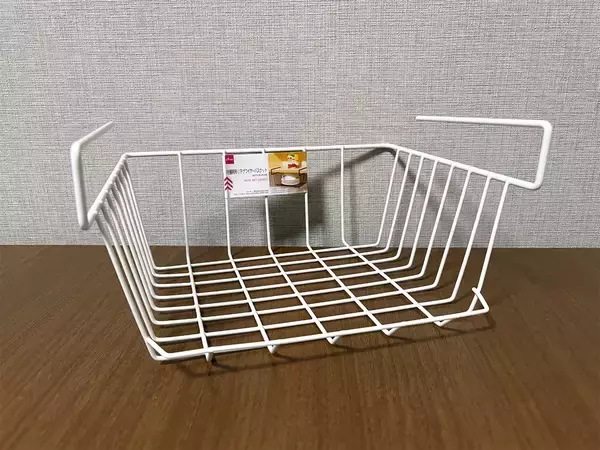 110円で買った『ワイヤーバスケット』　じゃない使い方に「収納の幅が広がった」