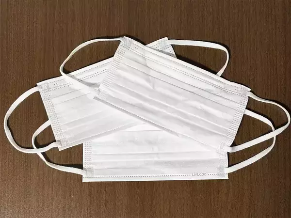 折りたたんだマスクで拭くだけ！　笑っちゃうほど蛇口がピカピカになった【活用法】