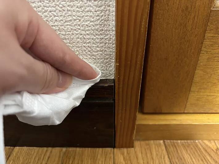 折りたたんだマスクで拭くだけ！　笑っちゃうほど蛇口がピカピカになった【活用法】