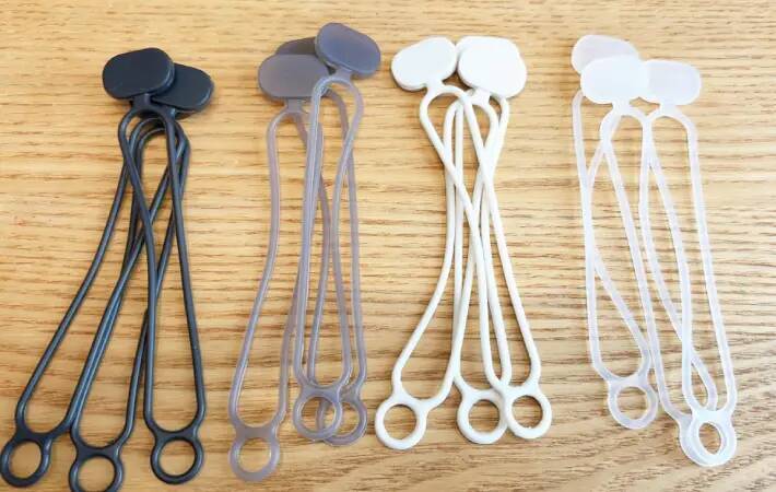 傘に巻き付けて？無印良品『マルチバンド』の意外な使い方に「これは便利」