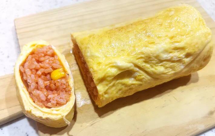 『玉子焼き＝おかず』じゃない！　切ってびっくりの玉子焼きがこちら！【お弁当レシピ】